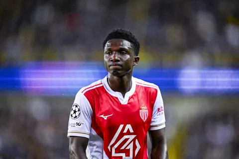 Mercato Monaco : un club de Premier League fonce sur Lamine Camara