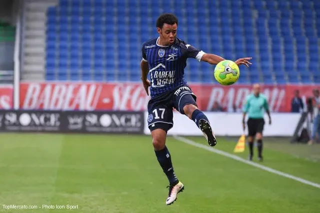 Info TM, Troyes : un départ à l’étranger pour Obiang ?