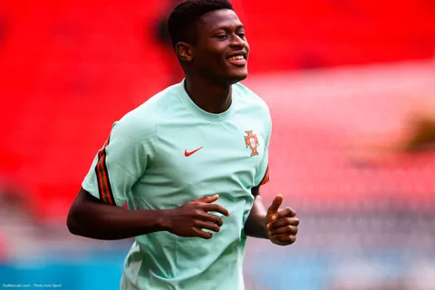 Officiel Mercato - PSG : Nuno Mendes pour conclure le mercato