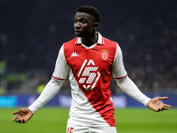 Mercato Monaco : une nouvelle place forte de Premier League entre en lice pour Lamine Camara