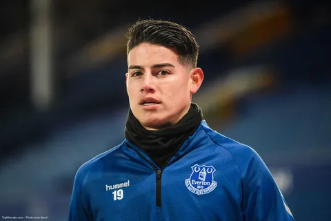 Mercato - Everton : un départ en vue pour James Rodriguez ?