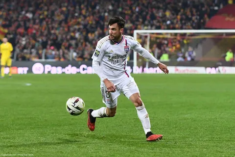 OL : « Sur le côté tactique c’est plus basique… », Tagliafico adresse un message clair à Textor