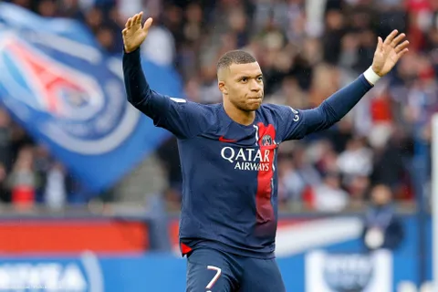 Mercato - Real Madrid : « L’ultimatum n’est pas dépassé », la mise au point d’un journaliste sur Mbappé
