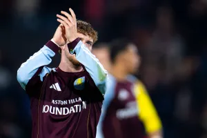 Mercato Liverpool : une solution inespérée pour sortir le malheureux Harvey Elliott de son impasse à Aston Villa ?