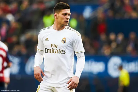 Mercato - Real Madrid : une porte de sortie en Italie pour Jovic ?