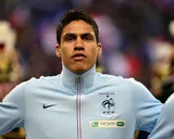 À quoi ressemblait le onze lors de la première cape de Raphaël Varane en équipe de France ?