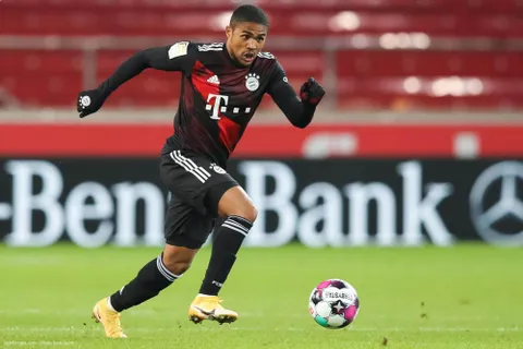 Mercato - Juventus : Douglas Costa vers un prêt à un club brésilien