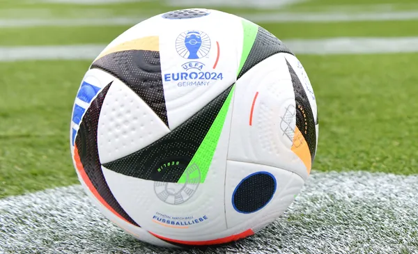 Ballon Euro 2024, officiel, Fussballliebe