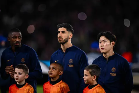 PSG : la famille d’un joueur prise à partie à Barcelone !