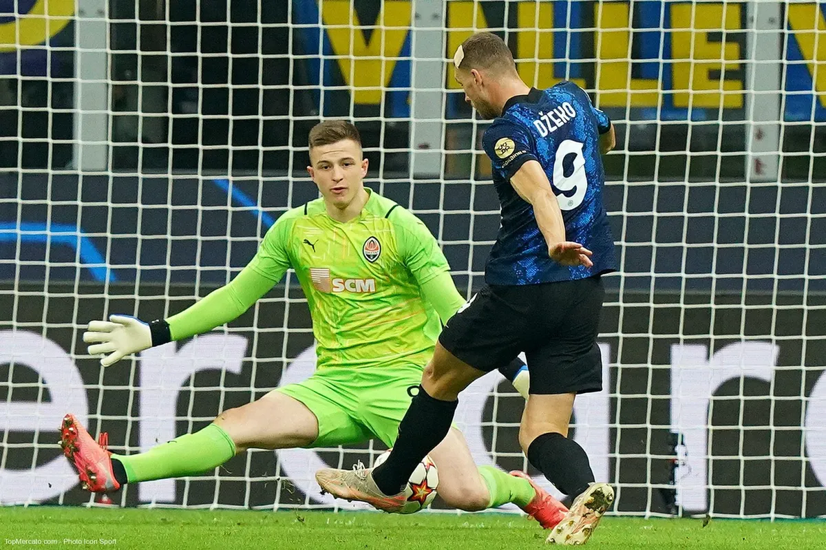 Edin Dzeko, match Inter Milan-Shakhtar Donetsk