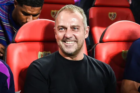 Mercato Barça : Hansi Flick “tombé amoureux” d’une pépite de Serie A à 70 M€