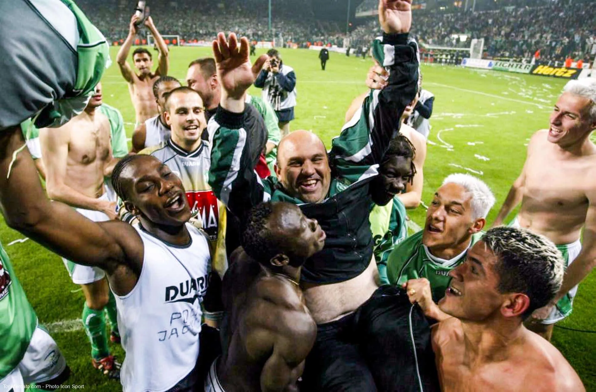 L’AS Saint-Etienne a remporté la L1 à dix reprises dans son histoire. Mais combien de fois les Verts ont gagné la L2 ?