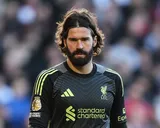 Mercato Liverpool : un gros point d’interrogation sur l’avenir d’Alisson, une short-list de 4 gardiens pour lui succéder