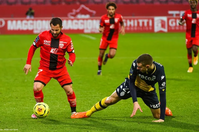 Mercato - Monaco : Pavlovic va être prêté à un club belge