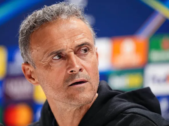 PSG : Luis Enrique joue avec le feu avec Gianluigi Donnarumma