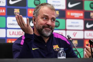 Mercato – Les promesses du Barça pour prolonger Hansi Flick