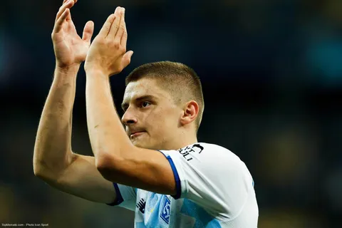 Officiel Mercato - Everton : l’Ukrainien Mykolenko débarque chez les Toffees