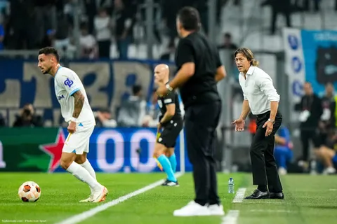 OM : le coach de l’AEK s’en prend à l’arbitrage