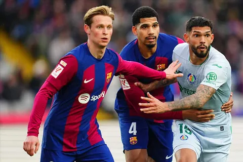 Mercato - Barça : Laporta fixe un ultimatum à De Jong et Araujo