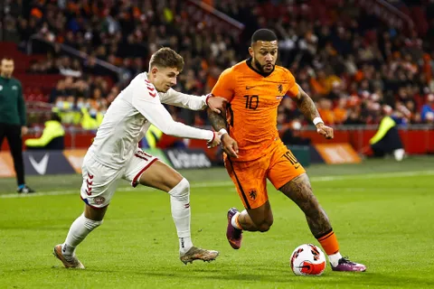 Mercato - OM, OL : problème à venir pour Lindstrom