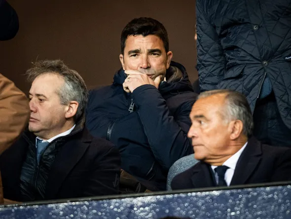 Barça : un premier désaccord entre Hansi Flick et Deco