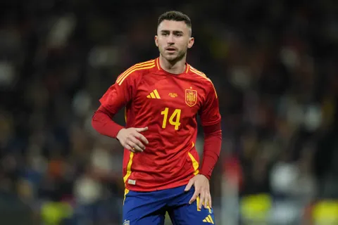 Mercato OM : un 2e accord pour Aymeric Laporte ?