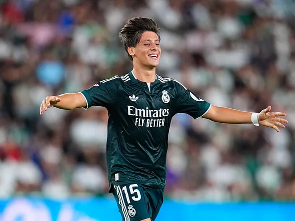 Mercato Real Madrid : contacté par Arsenal et Manchester City, Arda Güler a pris sa décision