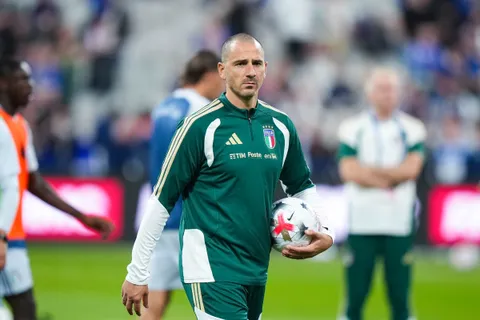 “Il a traversé une période difficile qu’il a surmontée” : Bonucci désigne une vieille cible du Barça comme son successeur