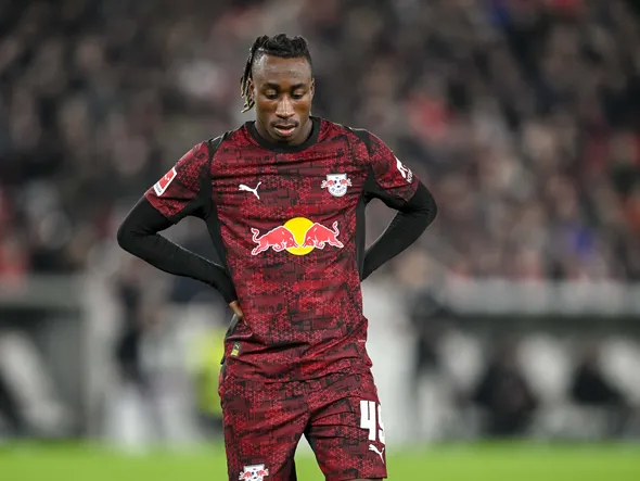 Mercato Liverpool : “je ferais tout pour le recruter”, une star du PSG conseillée à la place de Yan Diomandé
