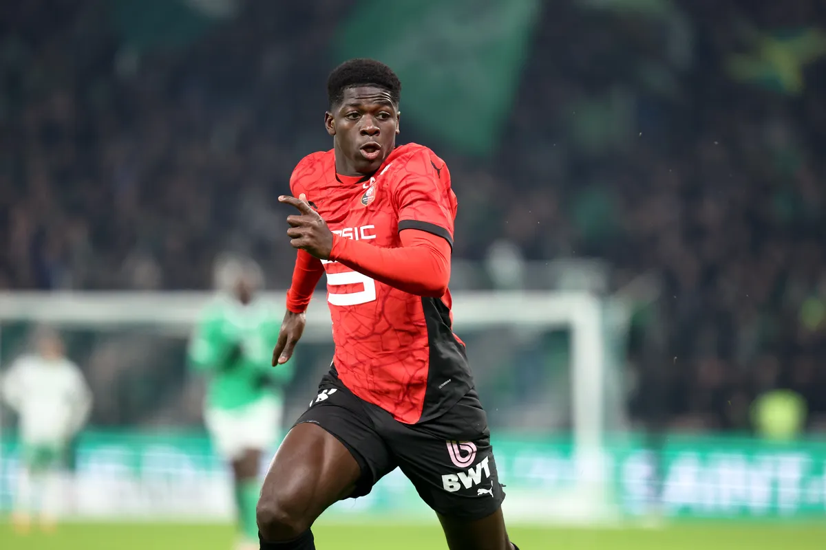 Kazeem Olaigbe, Rennes