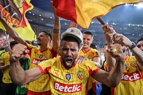 Mercato – Lens refuse l’offre d’un club de Ligue des champions pour l’intransférable Matthieu Udol