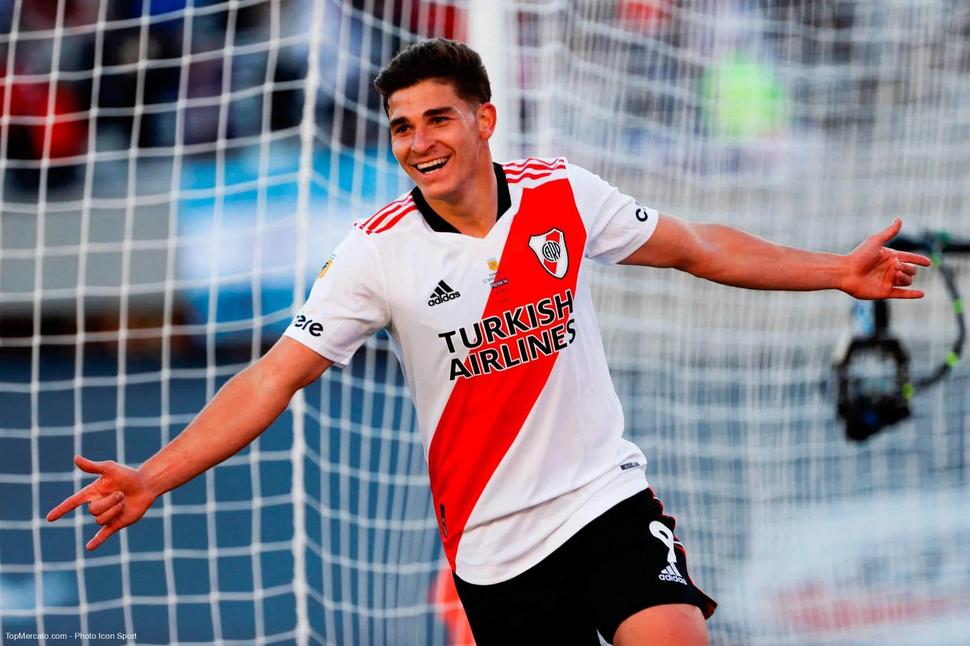 Julian Alvarez River Plate