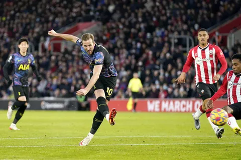 Mercato - Tottenham : un cador européen ne lâche pas Kane