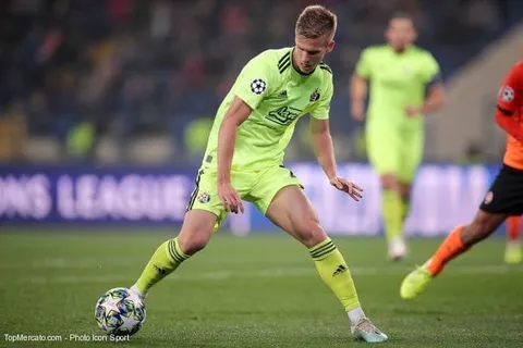 Dinamo Zagreb : Dani Olmo veut quitter le club croate