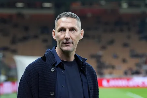 Manchester United : “ils l’ont vendu pour presque rien”… Materazzi pointe l’une des “pires erreurs” de l’histoire du mercato