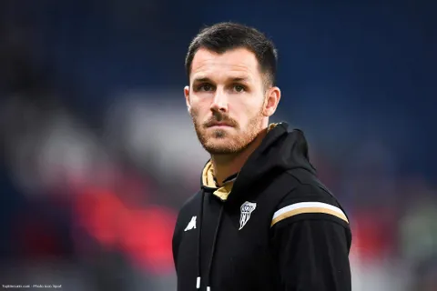 Officiel Mercato - Angers : un prêt en Ligue 2 pour Bobichon