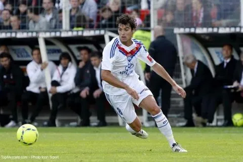 OL : l’agent de Gourcuff laisse planer le doute