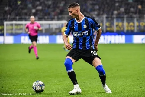 Inter Milan : la direction veut prolonger Esposito