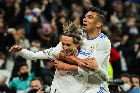 Mercato – Le duo Casemiro-Luka Modric reformé loin du Real Madrid ?