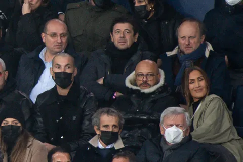 “Une finale PSG-Arsenal”, la folle prédiction d’une star de la chanson française