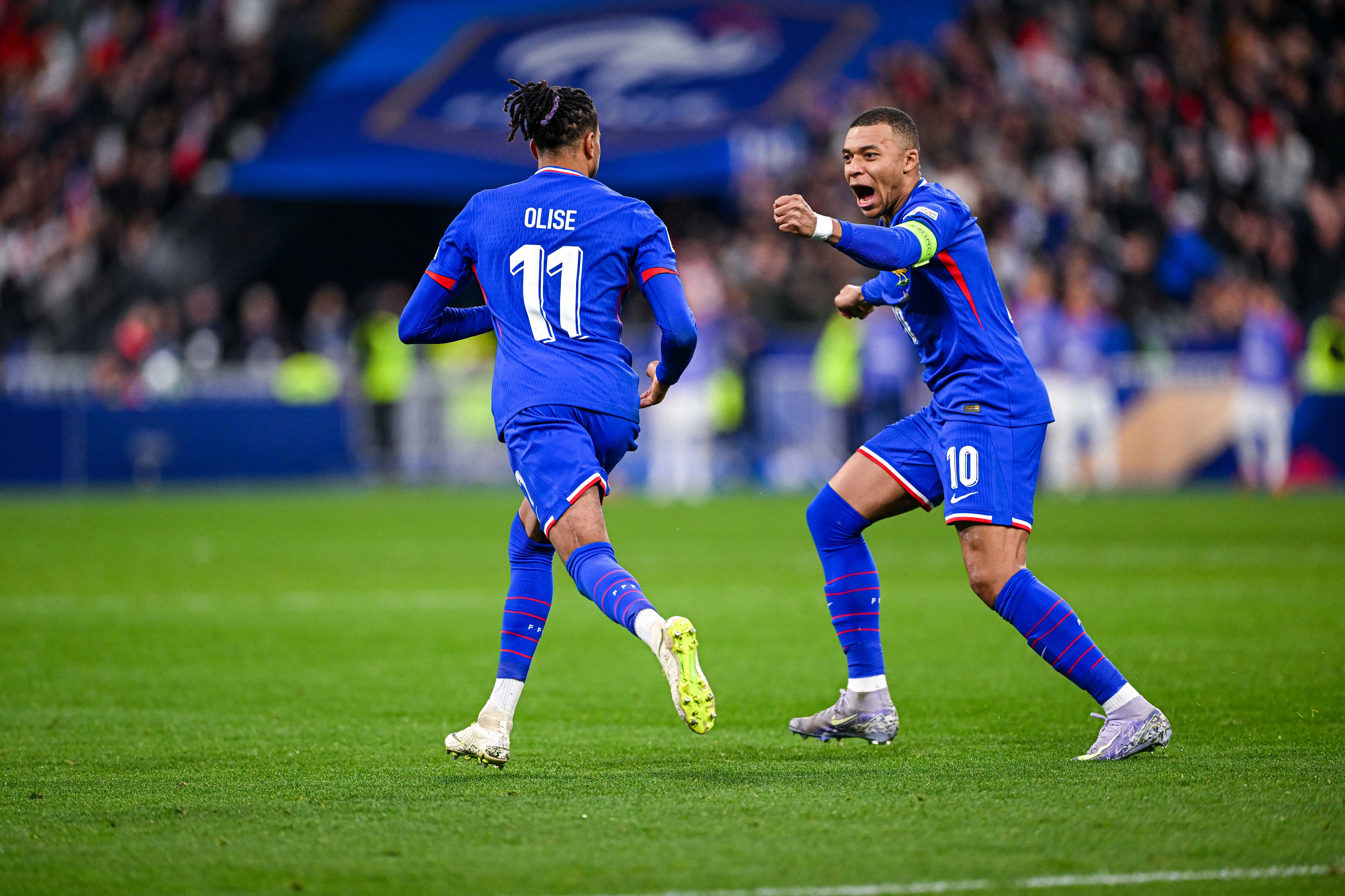 Michael Olise, Kylian Mbappé, France