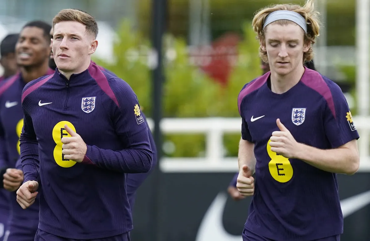 Elliot Anderson, Anthony Gordon, Angleterre