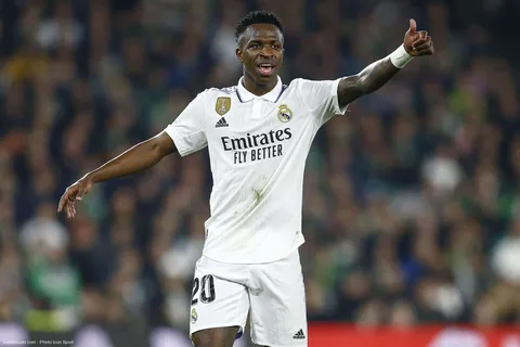 Real Madrid : Ancelotti a aimé l’attitude de Vinicius