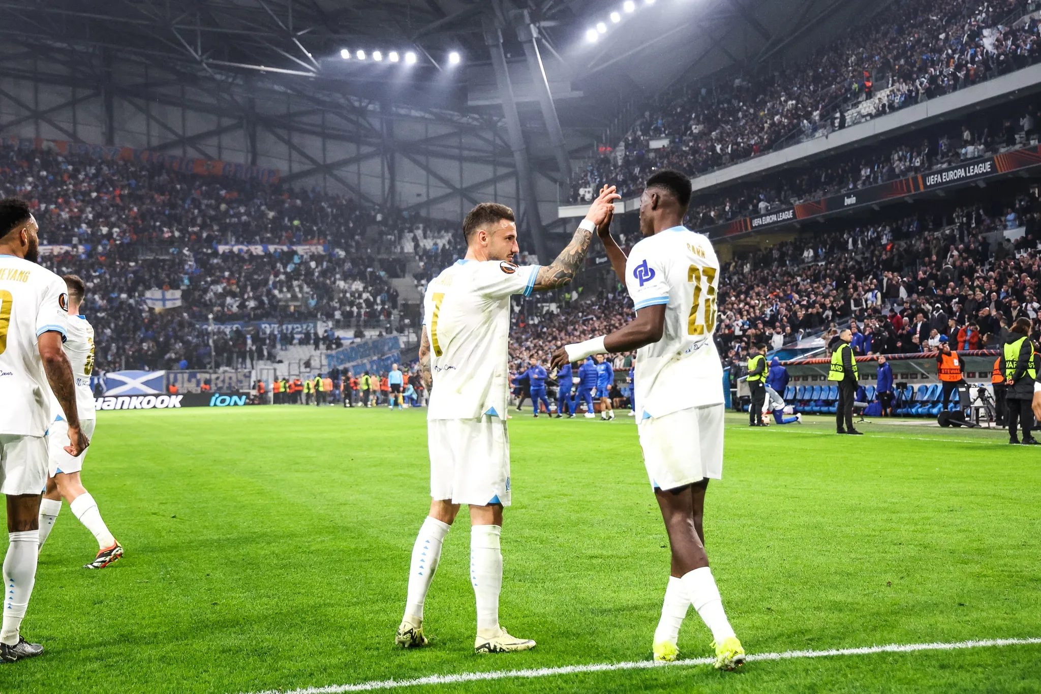 Laquelle de ces formations n’a PAS été éliminée par l’OM en Ligue Europa ?