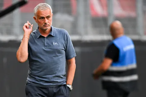 Mercato - Mourinho veut chiper un titulaire de l’OL !