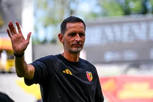 Lens – 1 à 3 recrues, 2 cadres bloqués… Les dernières tendances sur la fin du mercato des Sang et Or