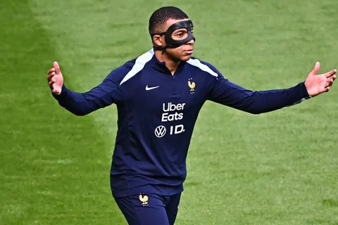 Equipe de France : un Polonais juge le cas Mbappé