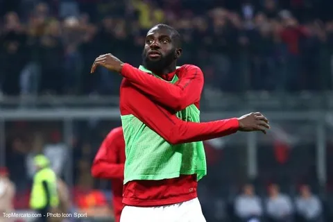 PSG : une première surprise signée Leonardo au milieu ?