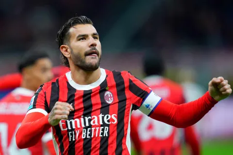 Mercato - Manchester United active le plan B Théo Hernandez