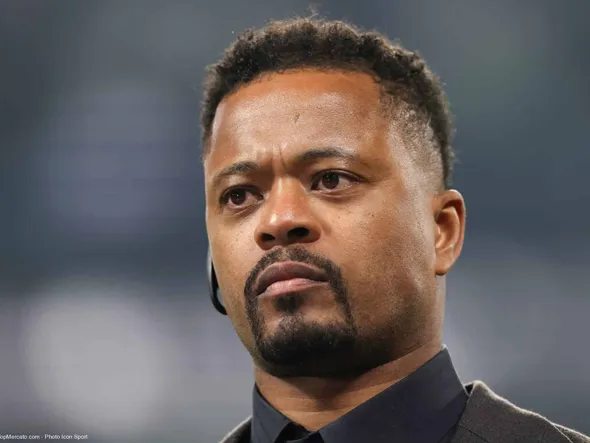 Evra défend Benzema et tacle les Bleus !